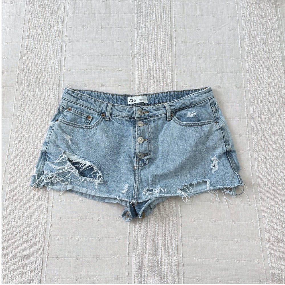 Zara Denim Shorts Womens 8 Blue Distressed Button Fly Frayed Hem Jean Shorts